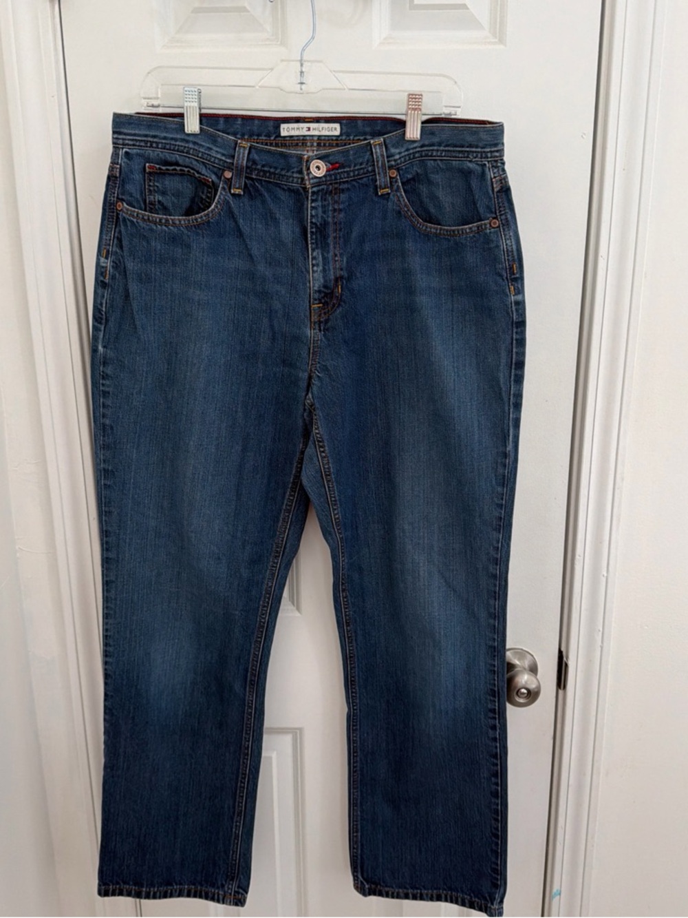 Tommy Hilfiger Men's Straight-Leg Dark Blue Jeans Size 14